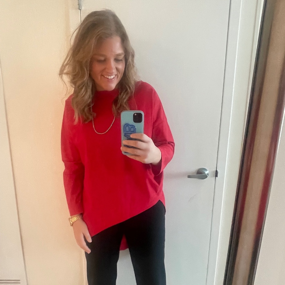 Asymmetrical red top